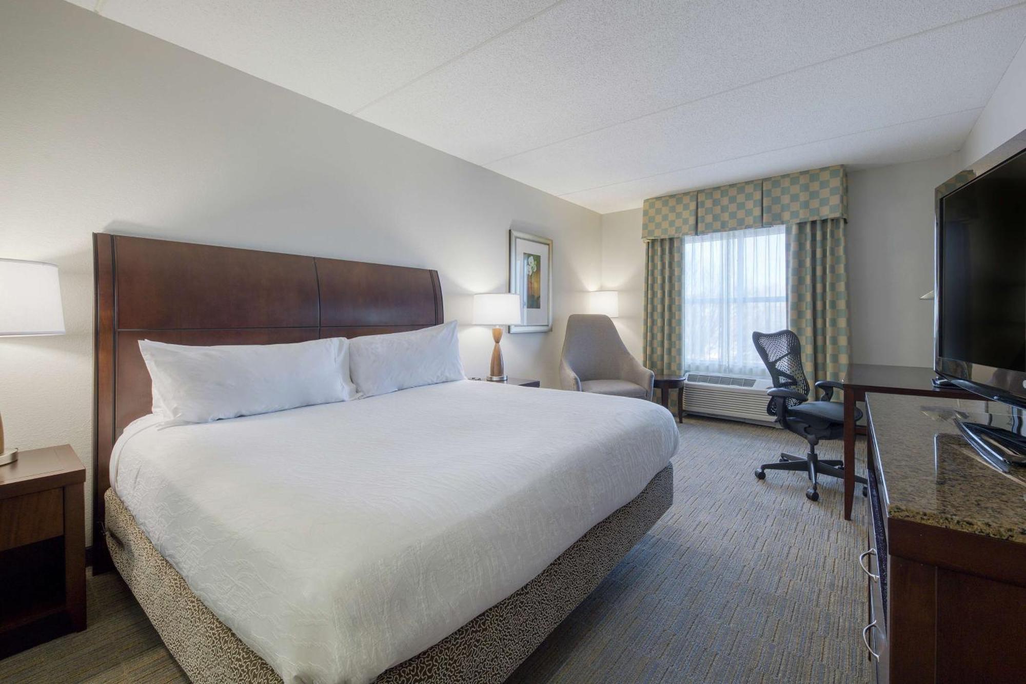Hilton Garden Inn Durham Southpoint Exterior foto